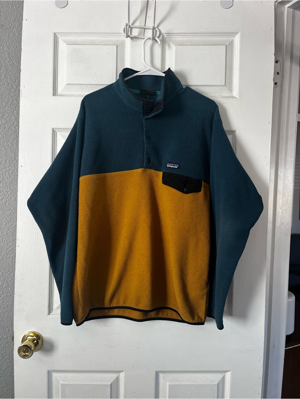 Patagonia Men’s Two-Tone Quarter Snap front Fleece - Teal & Mustard